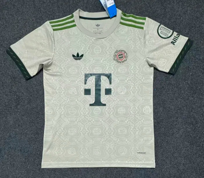 Bayern Munich Oktoberfest Man Jersey 2025/2026