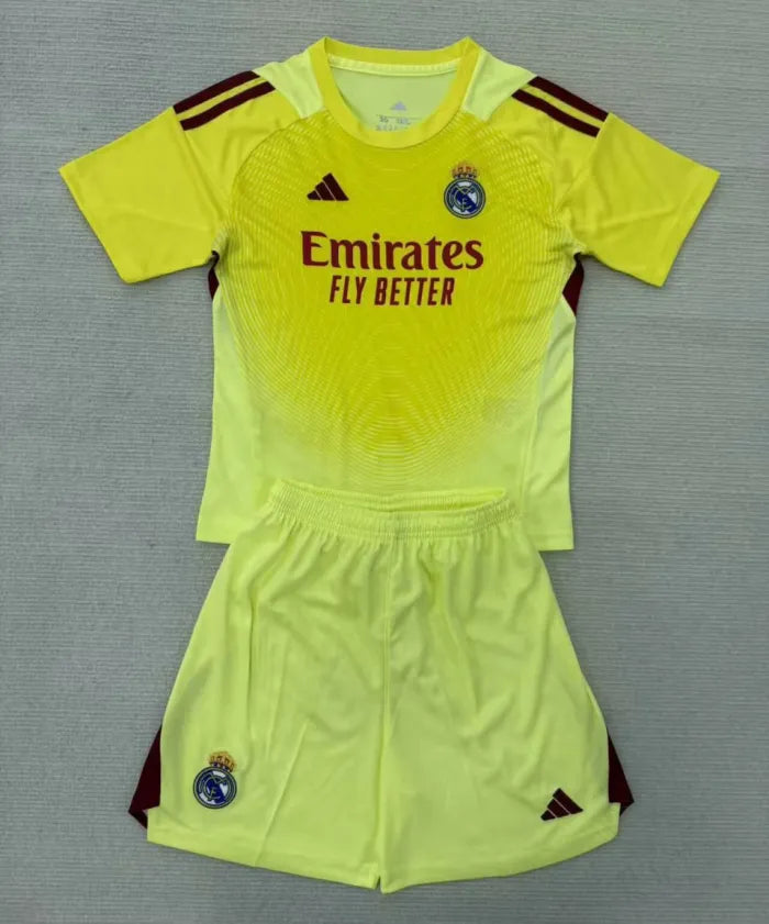 Real Madrid Goalkeeper Kids Suit 2025/2026