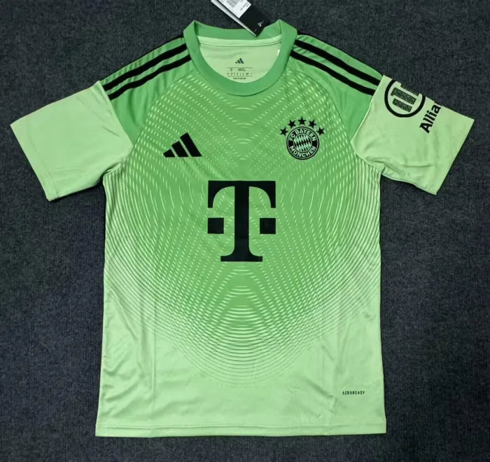 Bayern Munich Goalkeeper Man Jersey 2025/2026