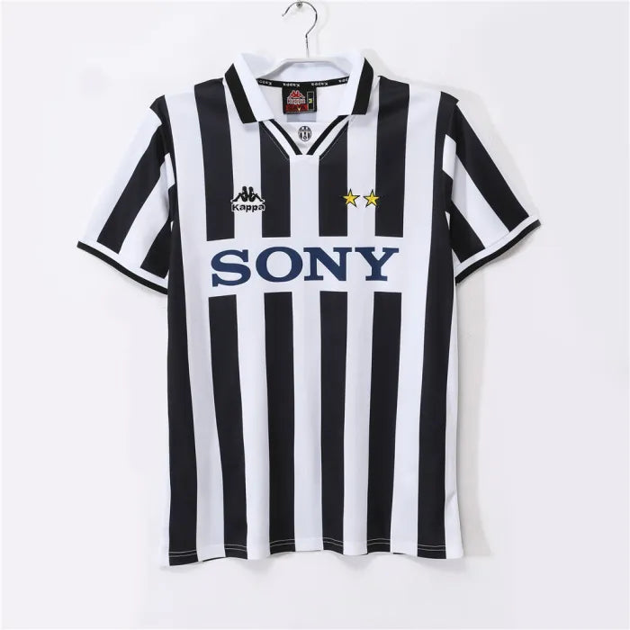 Juventus Home Retro Jersey 1995/97