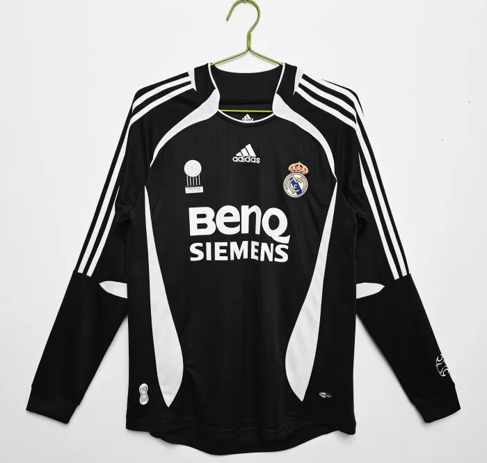 Real Madrid Third Long Sleeve Retro Jersey 2006/2007