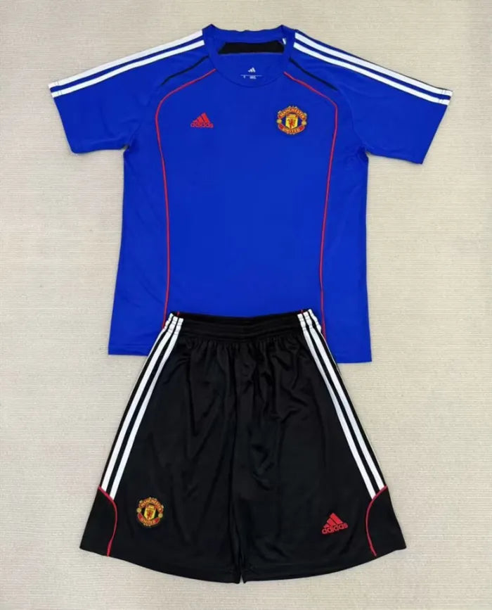 Manchester United Kids Training Suit 2025/2026