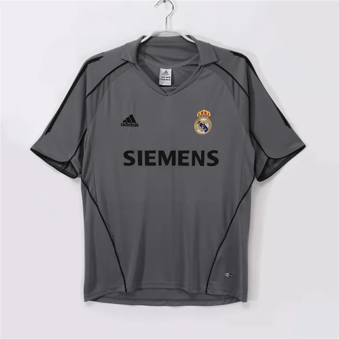 Real Madrid Third Retro Jersey 2005/2006