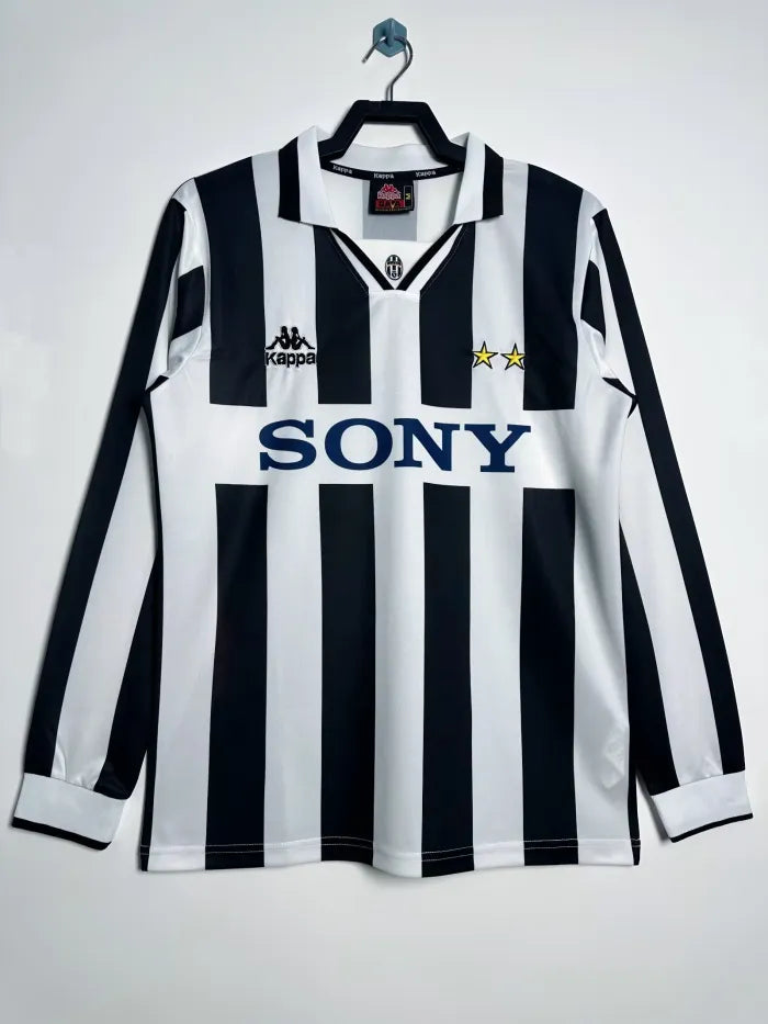 Juventus Home Retro Long Sleeve Jersey 1995/1997