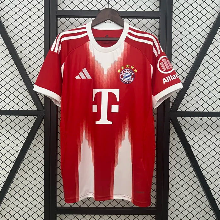 Bayern Munich Home Man Jersey 2025/2026