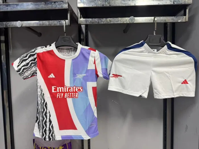 Arsenal Training Kids Suit 2025/2026